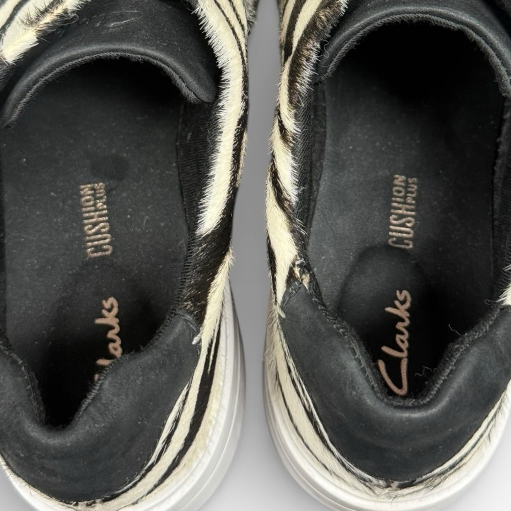 Clarks Black and White Zebra Pattern Sneakers women’s size 6.5 - Picture 4 of 6